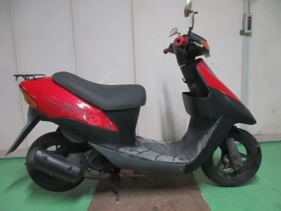 Suzuki LET S