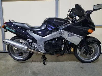 Kawasaki ZZR1100