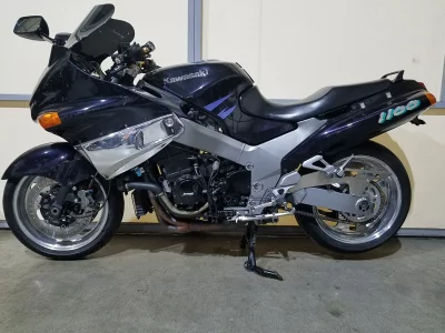 Kawasaki ZZR1100