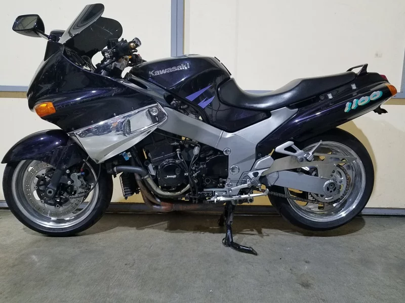 Kawasaki ZZR1100