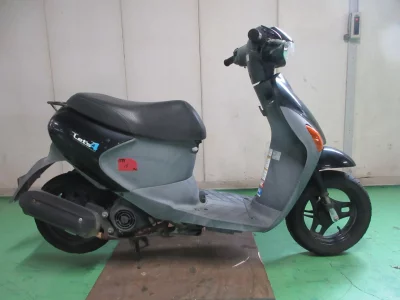Suzuki LET S4
