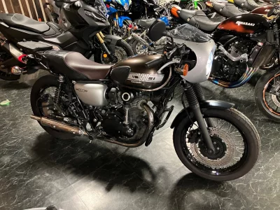 Kawasaki W800 CAFE 2021