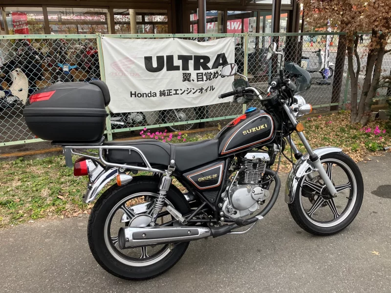 Suzuki GN125-2F