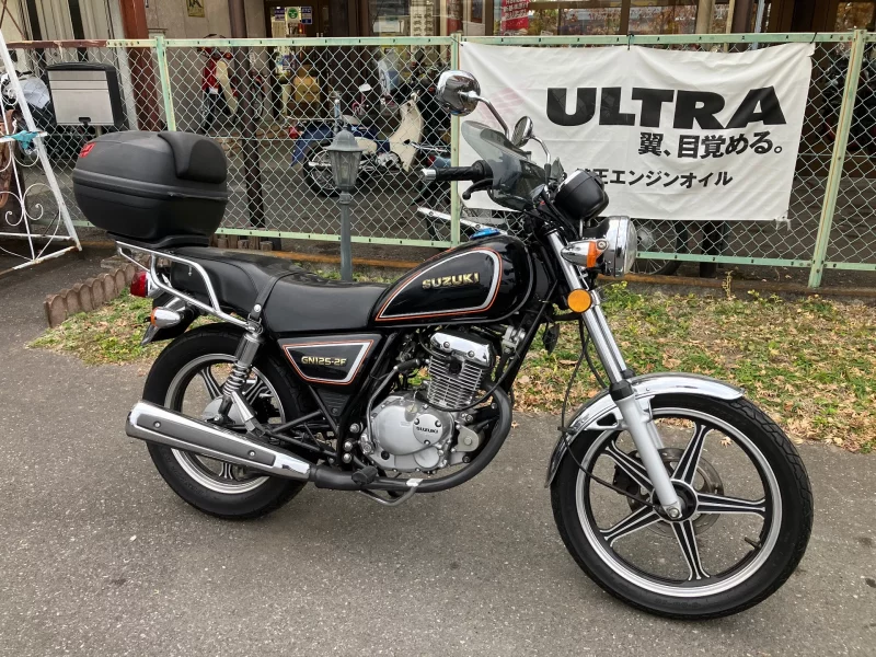 Suzuki GN125-2F