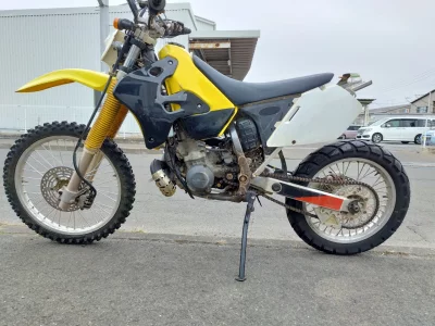 Suzuki RMX250S