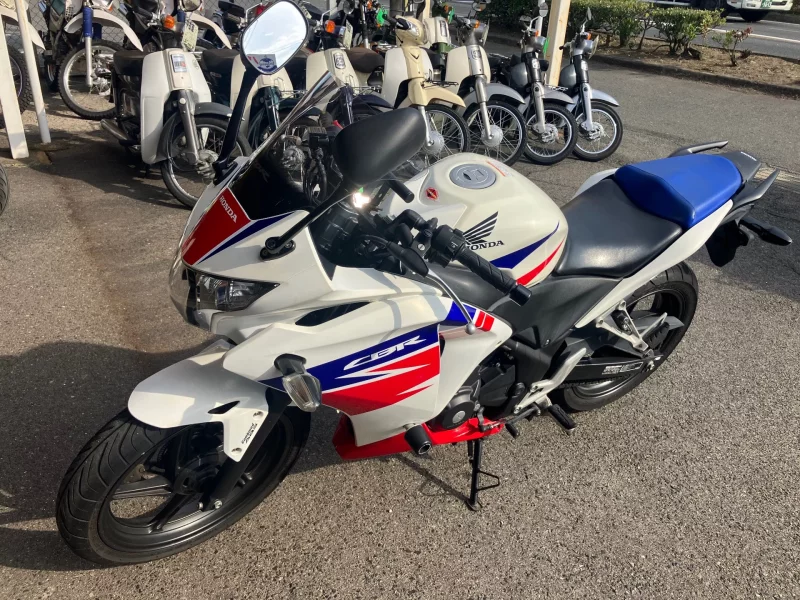 Honda CBR250R ABS