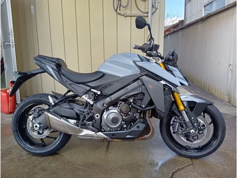 Suzuki GSX-S1000