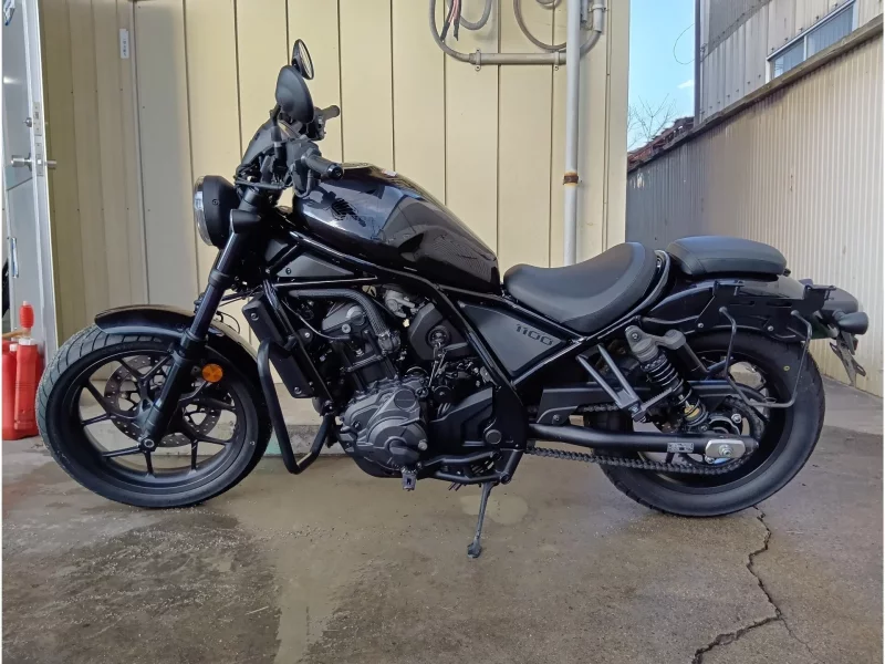 Yamaha SR400-1