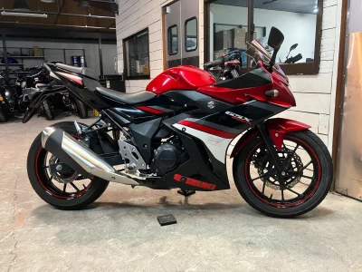 Suzuki GSX250R