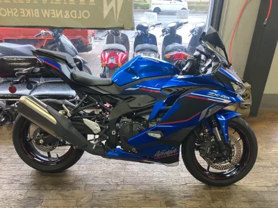Kawasaki NINJA ZX-4R SE  с аукциона в Японии