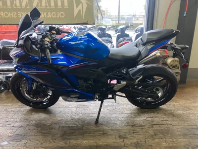 Kawasaki NINJA ZX-4R SE  с аукциона в Японии