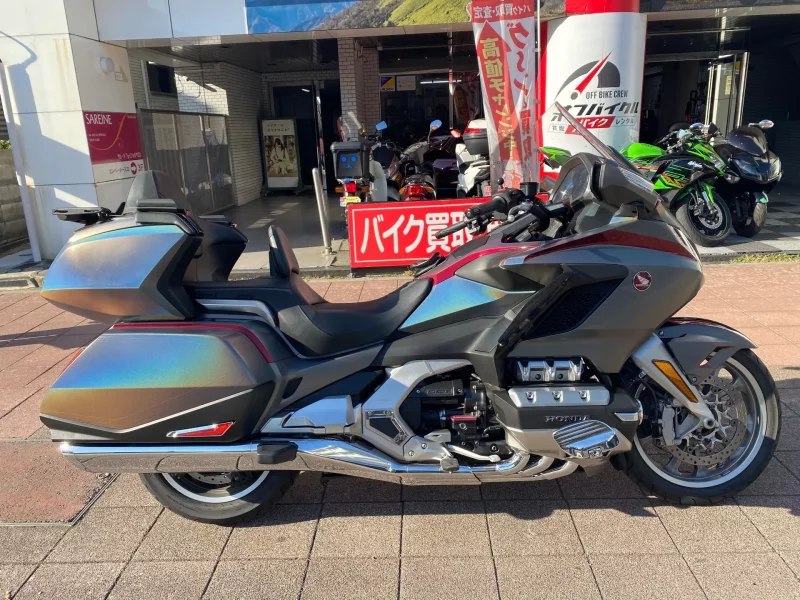 Honda Gold Wing Tour DCT лот № 02086 оценка 4  с аукциона в Японии