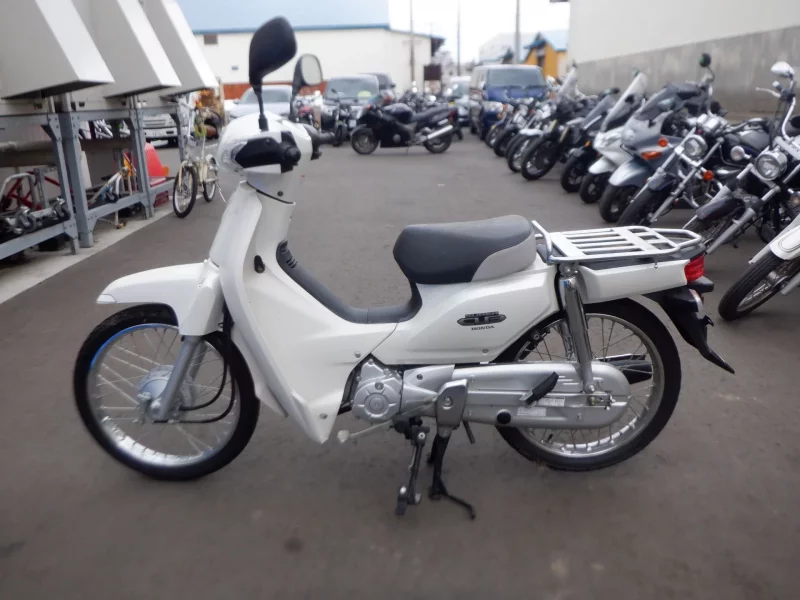 Honda SUPER CUB110
