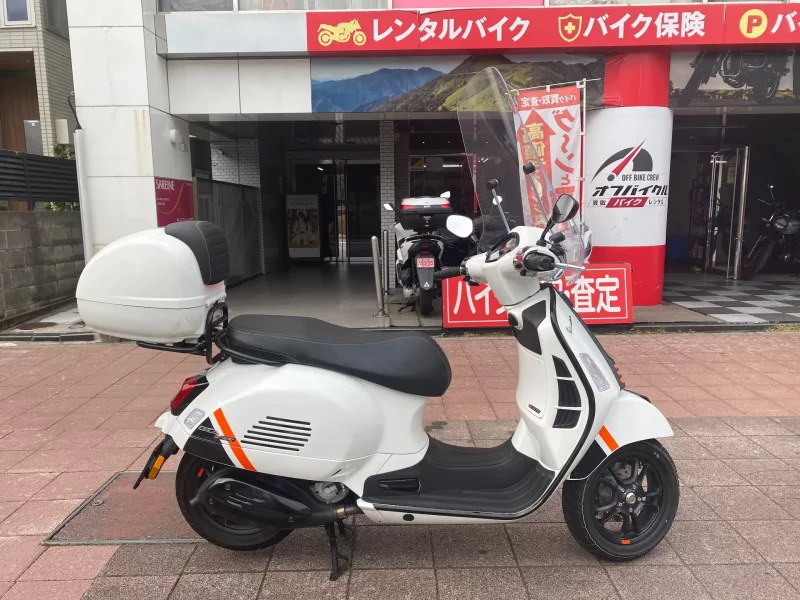 Vespa  GTS300 SUPER лот № 02103 оценка 5  с аукциона в Японии