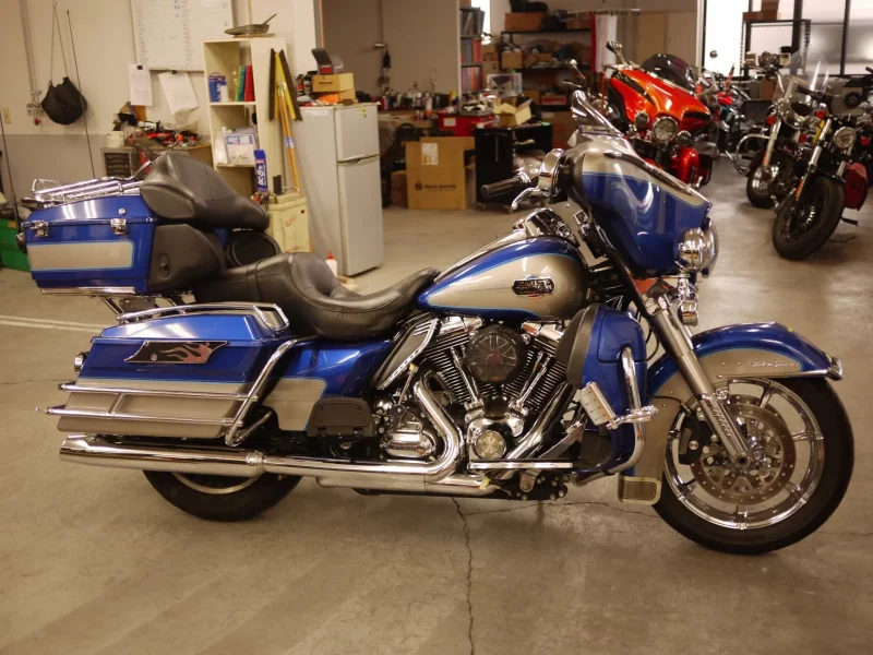 Harley-Davidson HARLEY FLHTCU1580-1690 лот № 02137 оценка 4  с аукциона в Японии