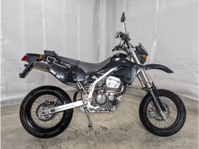 Kawasaki D-TRACKER