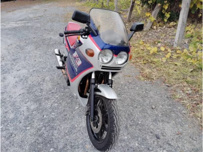 Honda CBR400F