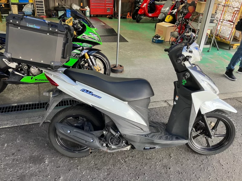 Suzuki ADDRESS V110
