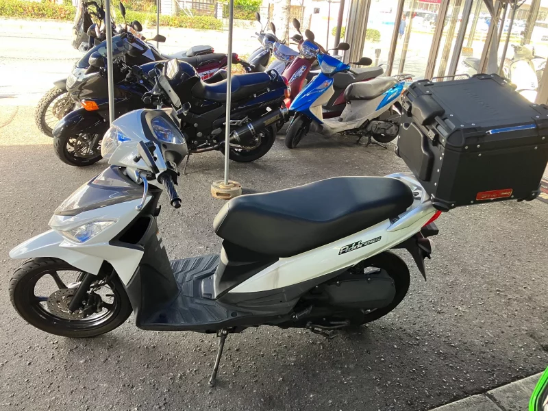 Suzuki ADDRESS V110