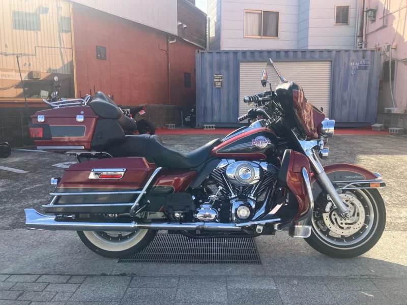 Harley-Davidson HARLEY FLHTCU1580-1690 лот № 00194 оценка 4  с аукциона в Японии