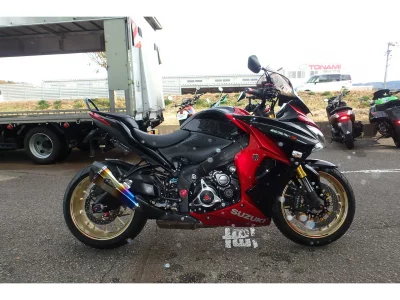 Suzuki GSX1100S KATANA