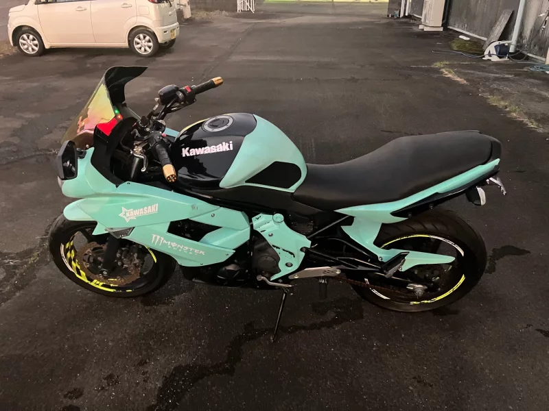 Kawasaki Ninja 400R