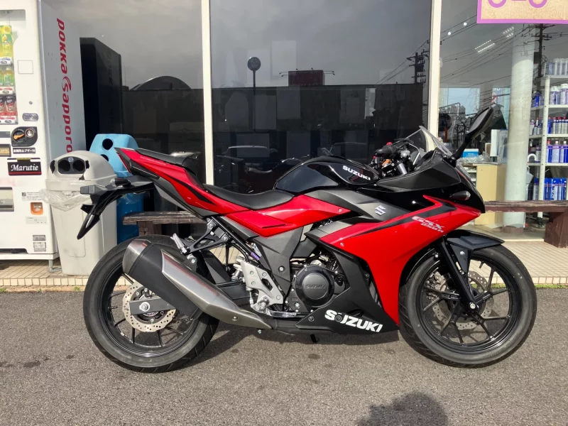 Suzuki GSX250R лот № 04313 оценка 5  с аукциона в Японии