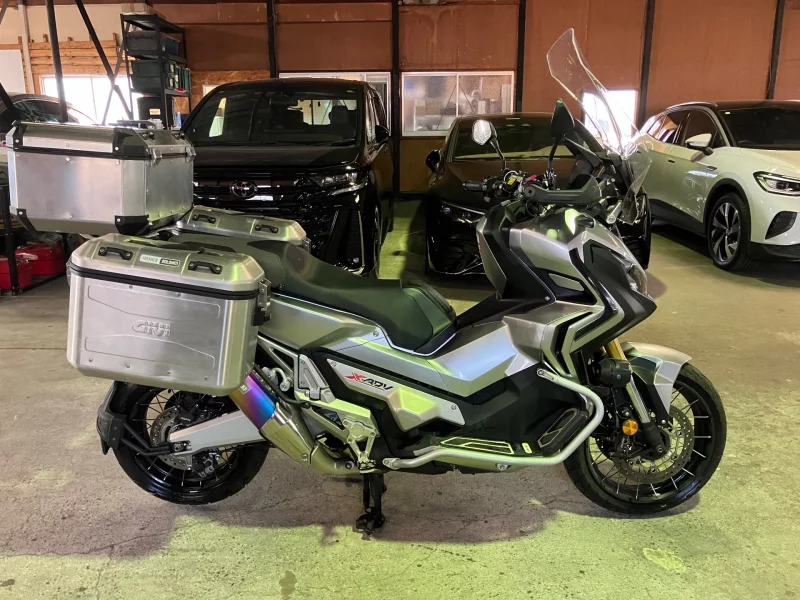 Honda X-ADV лот № 00266 оценка 4  с аукциона в Японии