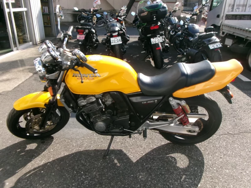 Honda CB400SF