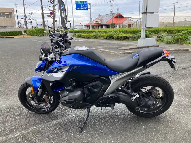 BMW BMW R1300R TOURING ASA