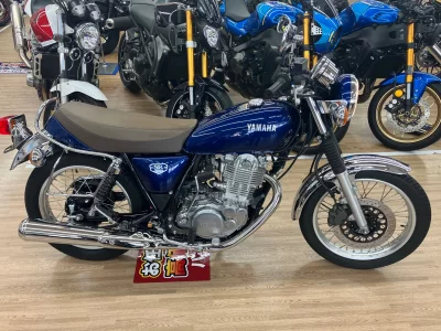 Yamaha SR400-1 2021