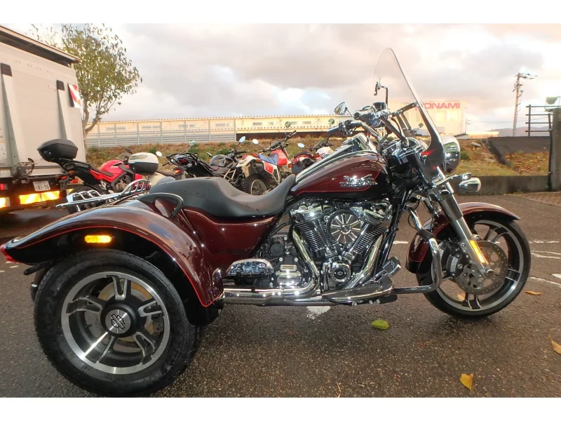 Harley-Davidson HARLEY FLRT лот № 04419 оценка 5  с аукциона в Японии