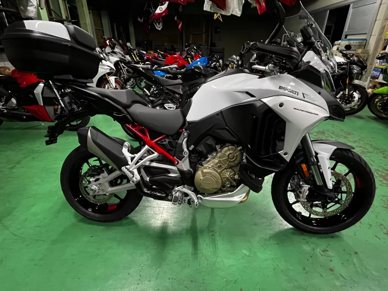 Ducati  MULTI STRADA V4S лот № 04446 оценка 5  с аукциона в Японии