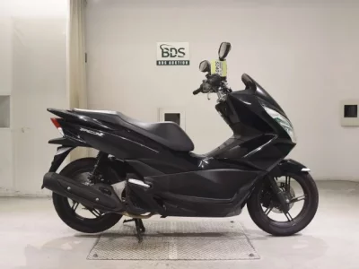Honda PCX125-2