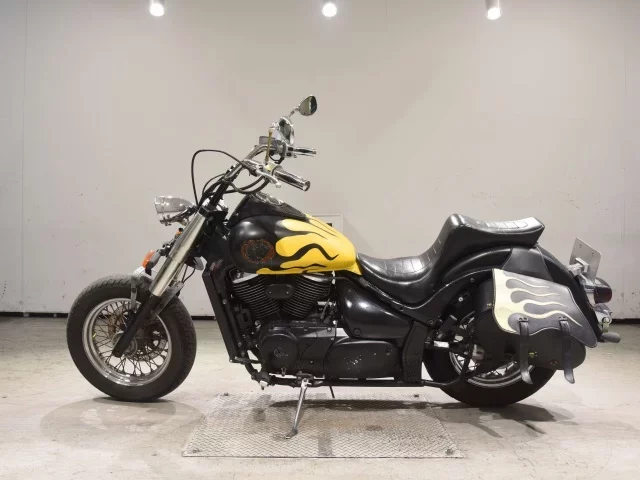 Suzuki INTRUDER 400 CLASSIC