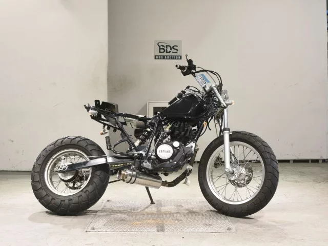 Yamaha TW200-2