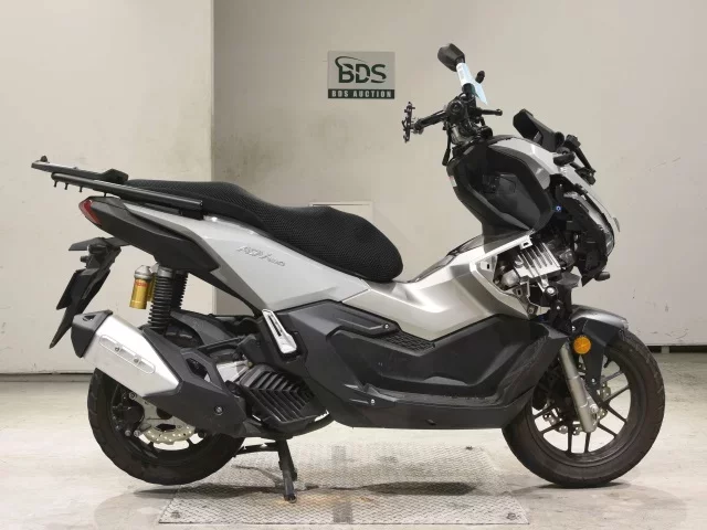 Honda ADV160