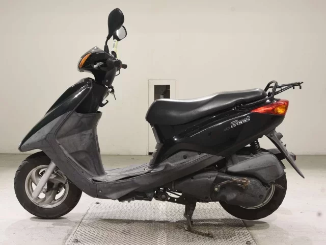 Yamaha AXIS125