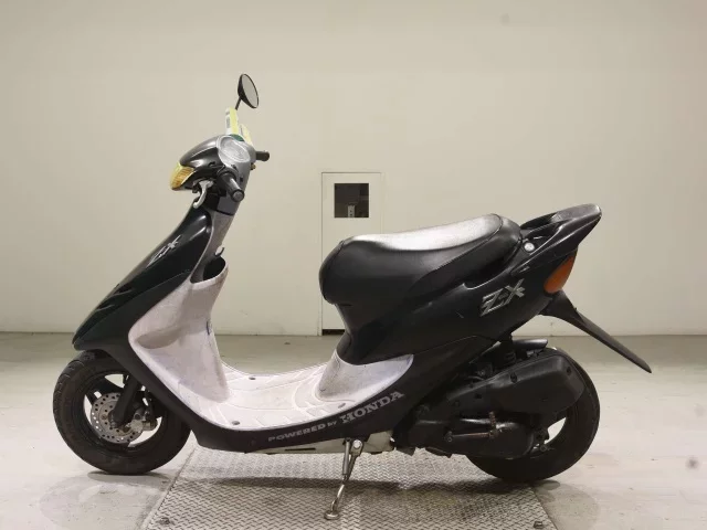 Honda DIO ZX