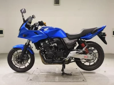 Honda CB400SFV-4 BOLDORABS лот № 5222 оценка 5  с аукциона в Японии 2