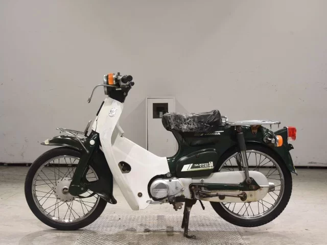 Honda C50