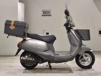 Honda LEAD 100