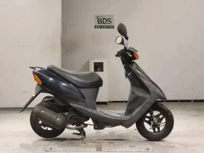 Suzuki LET S2