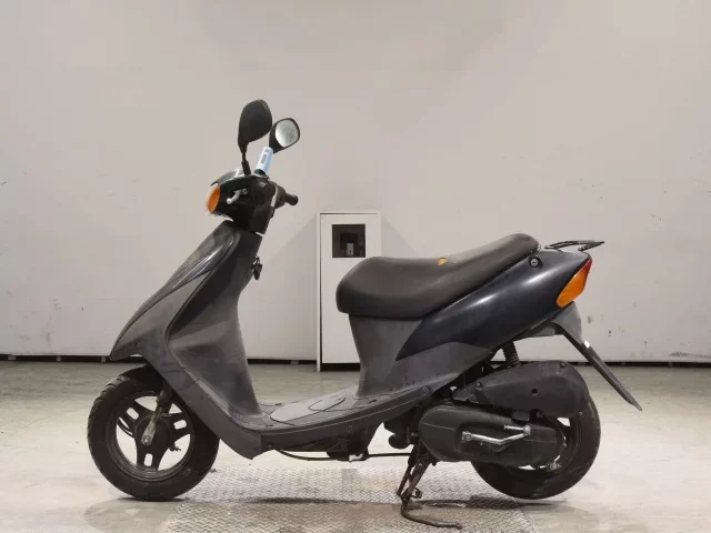 Suzuki LET S2