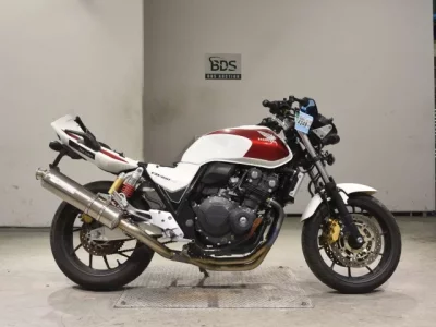 Honda CB400SFV-4 2019