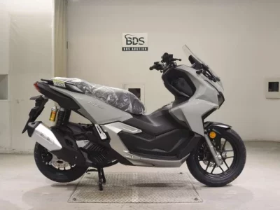 Honda ADV160