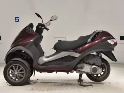 Piaggio PIAGGIO MP3 250