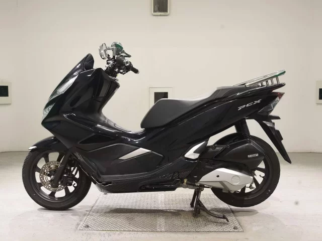 Honda PCX125-3
