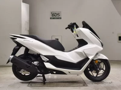 Honda PCX125-4