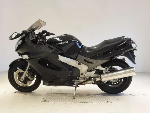 Kawasaki ZZR1200